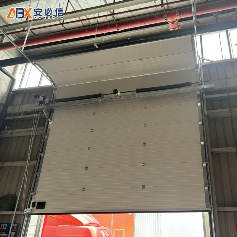 镇江铝板滑升门